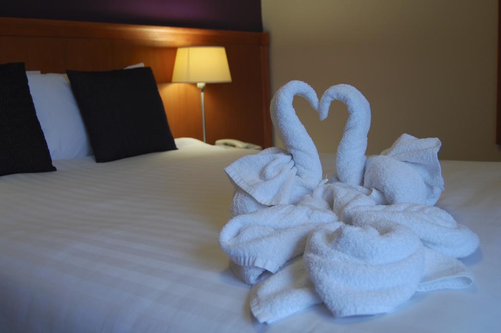 Leitrim Marina Hotel Carrick on Shannon Eksteriør bilde