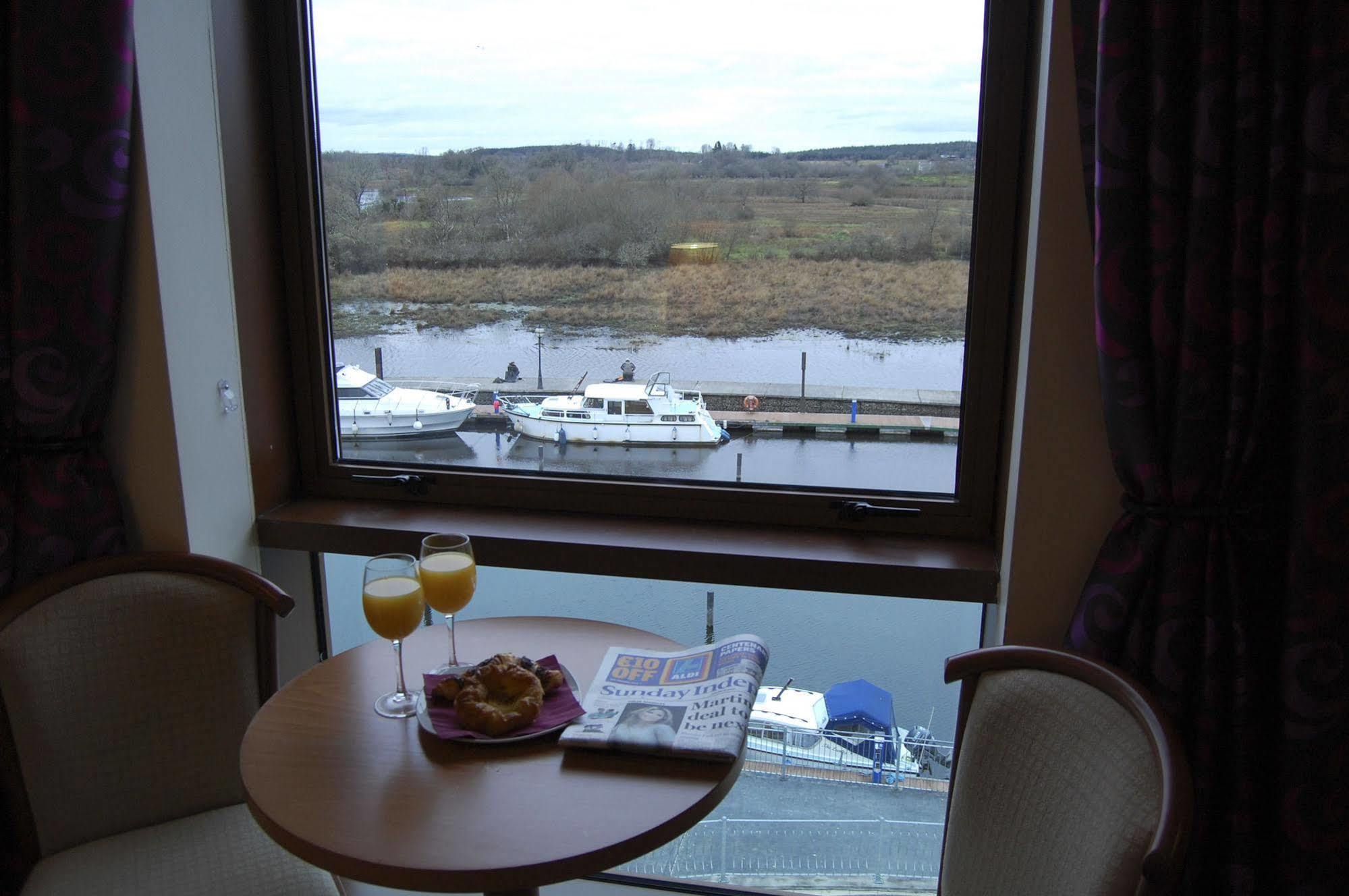 Leitrim Marina Hotel Carrick on Shannon Eksteriør bilde